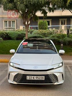 تۆیۆتا کامری